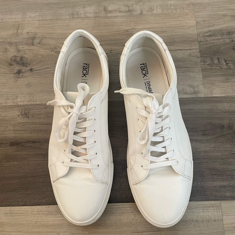 Nordstrom Rack Ortholite white sneaker. 10.5